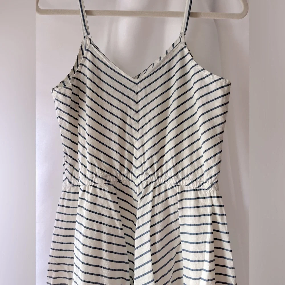 L L Bean Signature - cotton/linen striped dress - size 6 - Picture 2 of 8